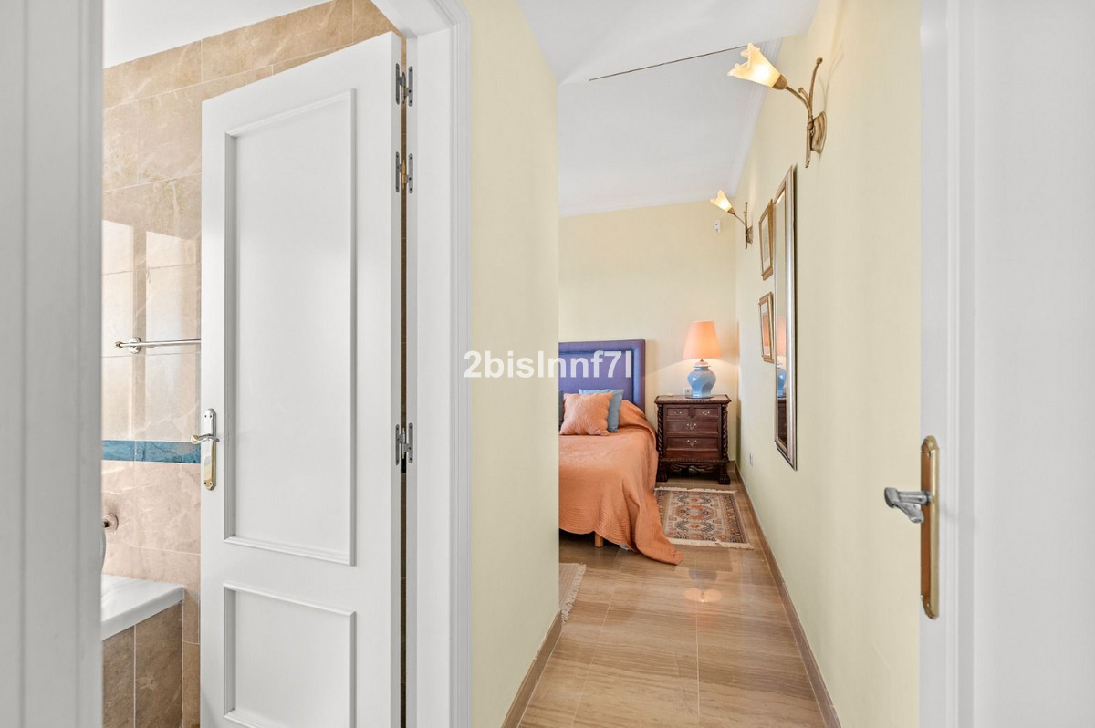 Penthouse Duplex te koop in Elviria | 4 slaapkamers H5526865