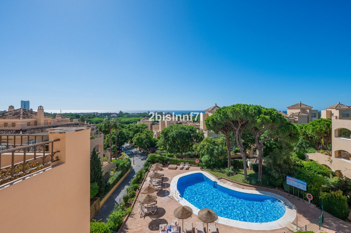 Penthouse Duplex te koop in Elviria | 4 slaapkamers H5526865