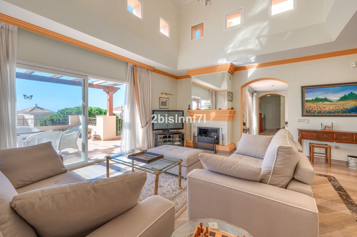 Penthouse Duplex te koop in Elviria | 4 slaapkamers H5526865