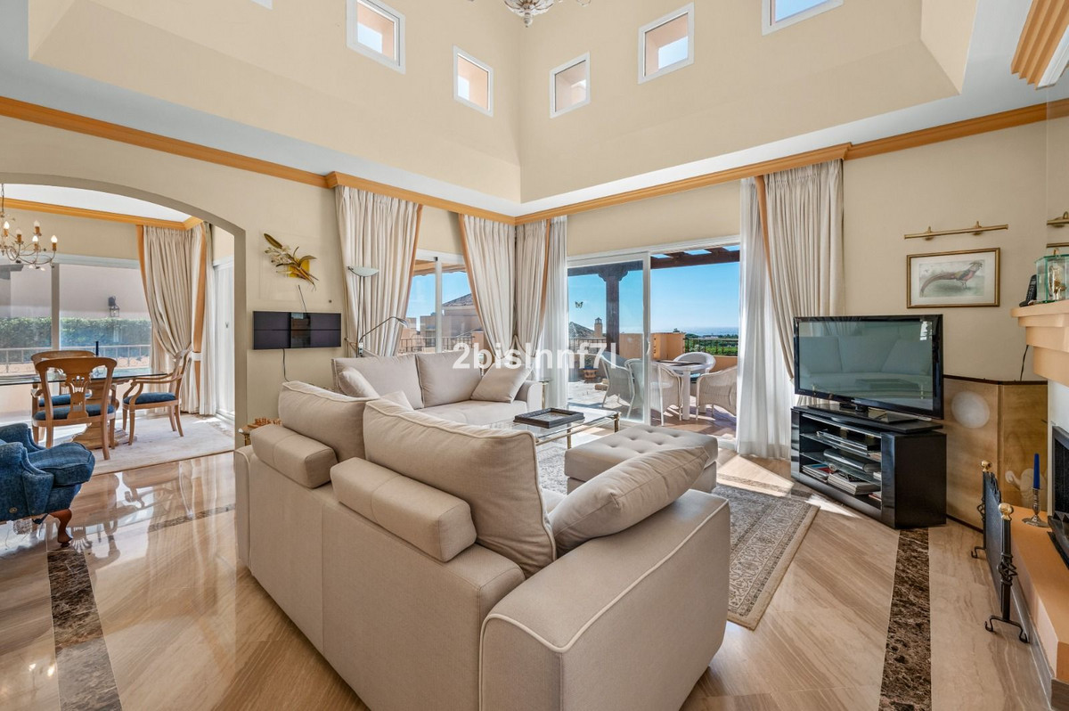Penthouse Duplex te koop in Elviria | 4 slaapkamers H5526865