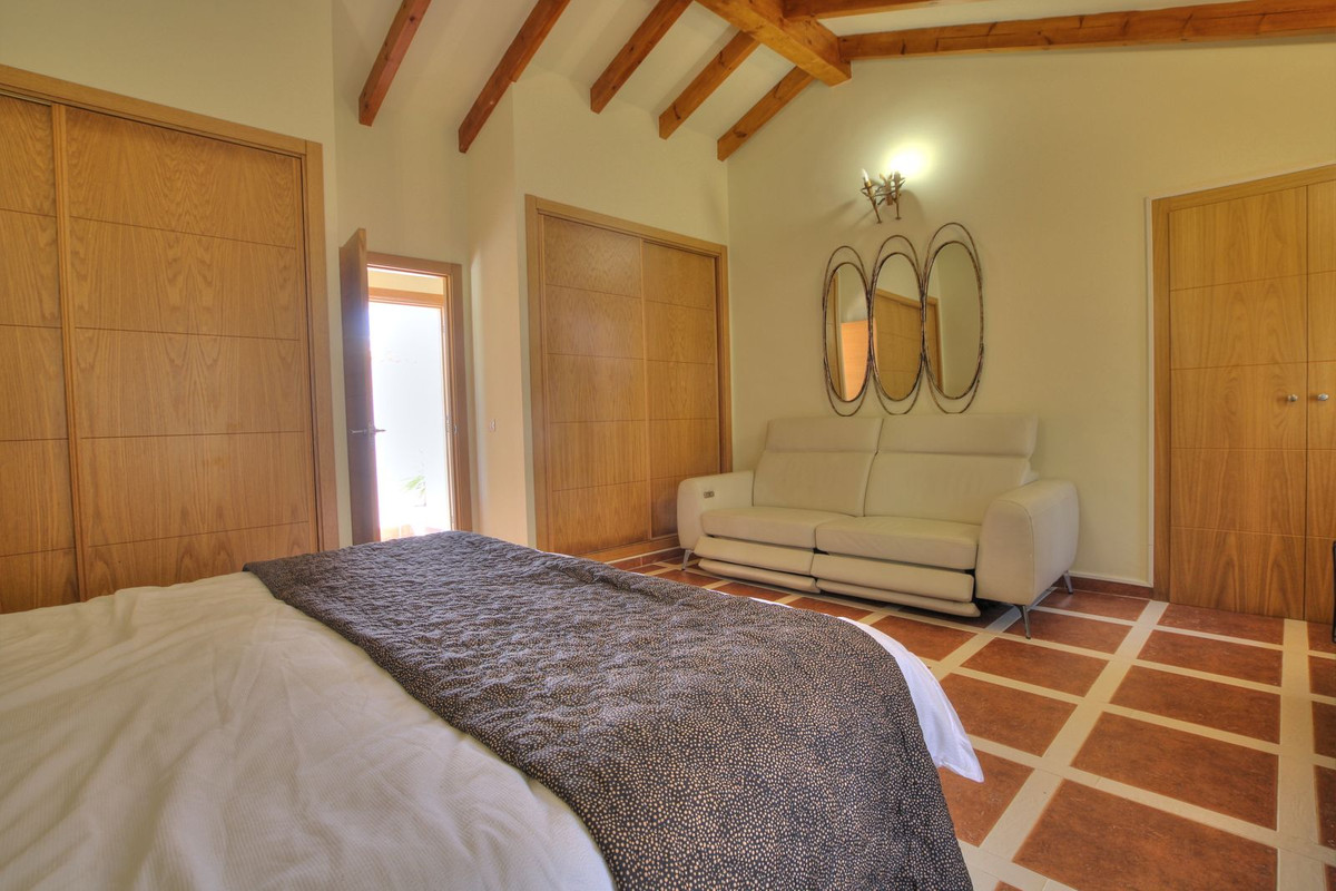 Huis te koop in Entrerrios | 3 slaapkamers H5137591