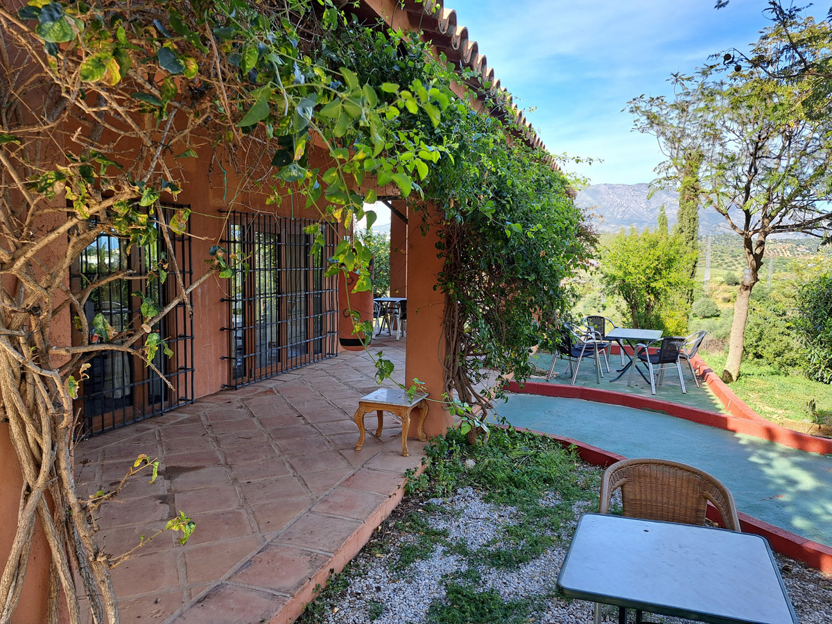 Huis te koop in Entrerrios | 4 slaapkamers H5397853