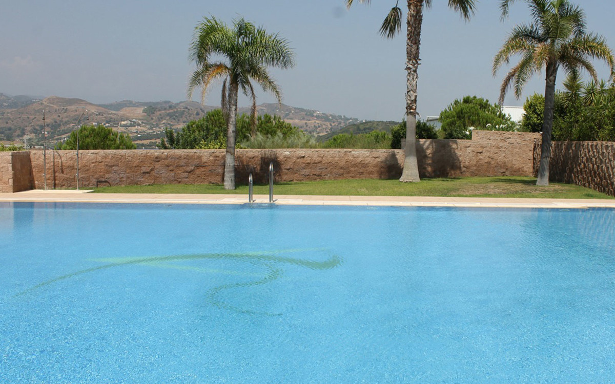 Appartement te koop in Estepona | 2 slaapkamers H3615593