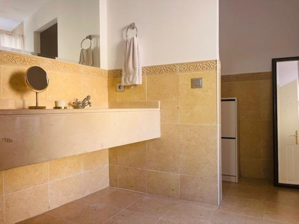 Property main view 12