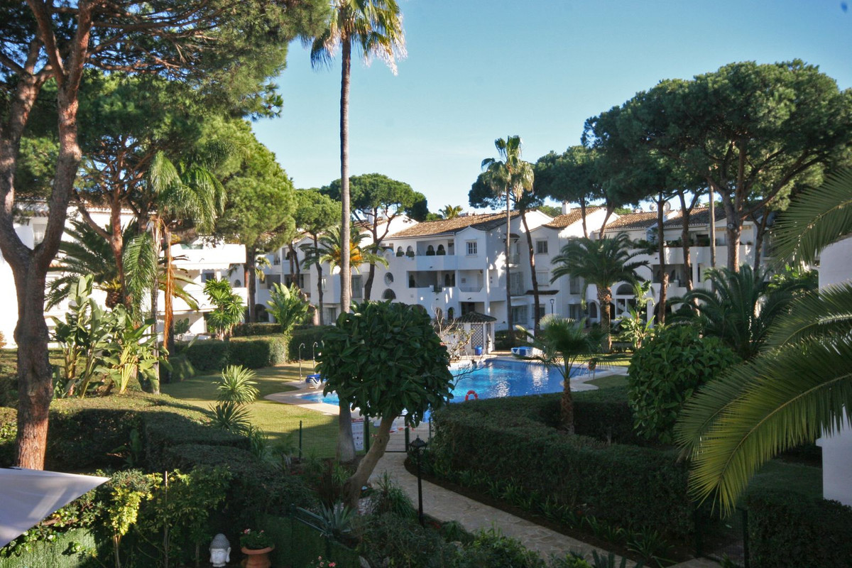 Duplex te koop in Estepona | 3 slaapkamers H4652662