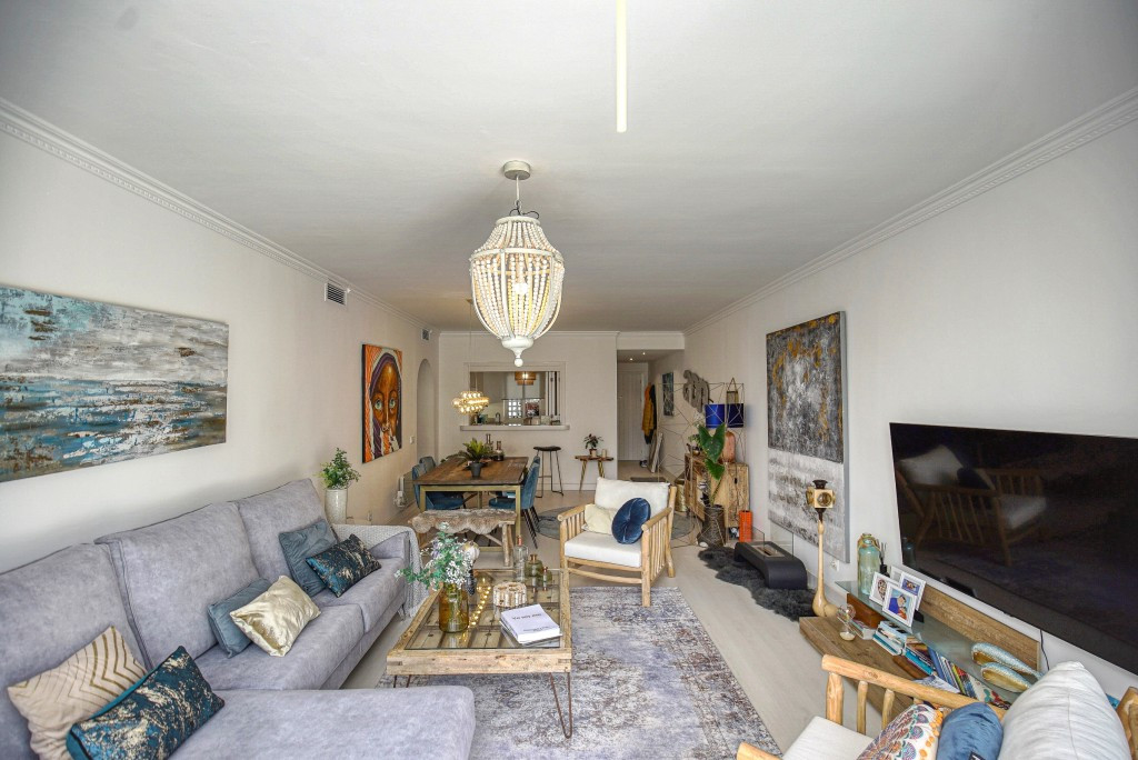 Penthouse te koop in Estepona | 2 slaapkamers H4678399