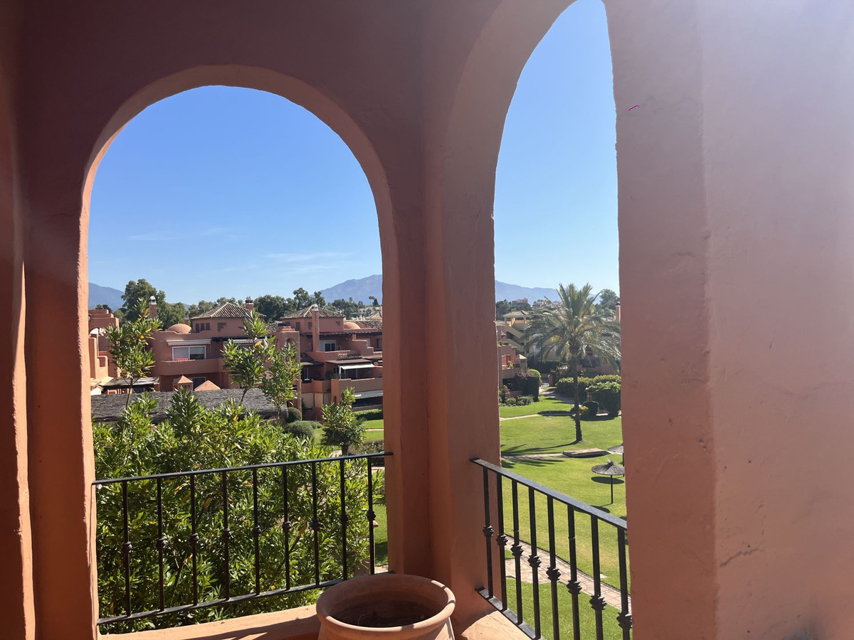 Appartement te koop in Estepona | 3 slaapkamers H4789078