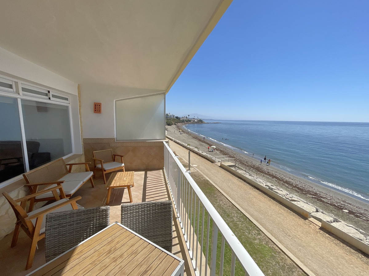 Appartement te koop in Estepona | 2 slaapkamers H4798648