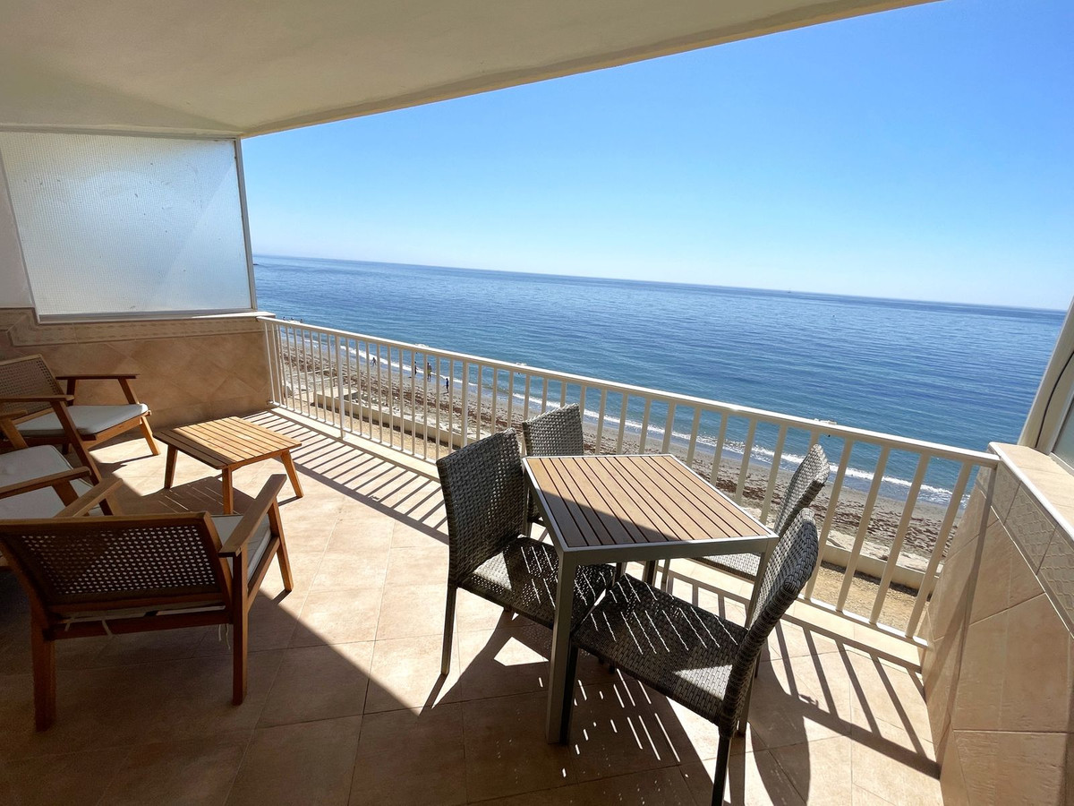 Appartement te koop in Estepona | 2 slaapkamers H4798648