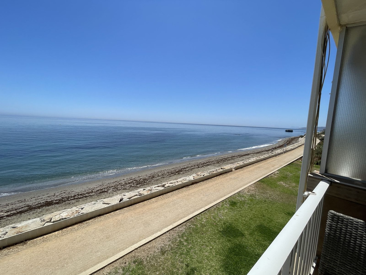 Appartement te koop in Estepona | 2 slaapkamers H4798648