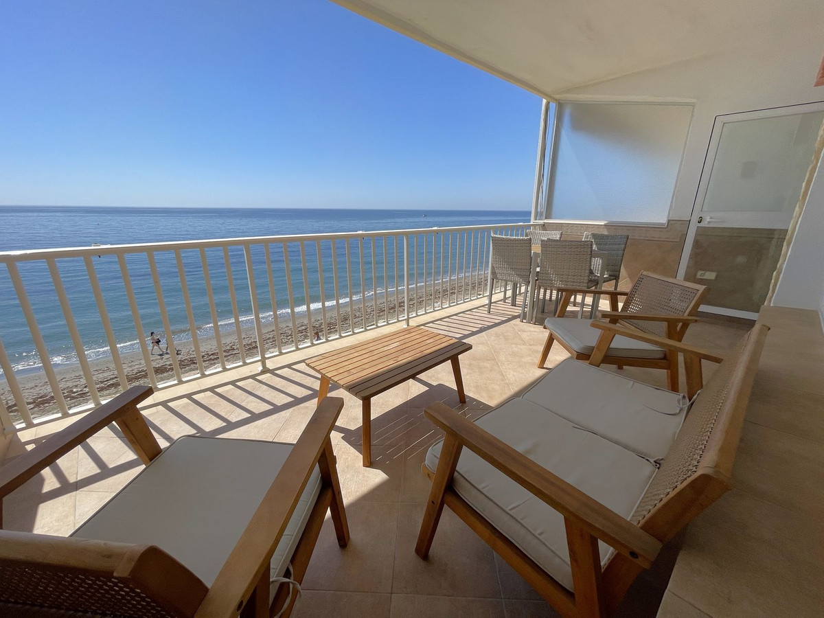 Appartement te koop in Estepona | 2 slaapkamers H4798648