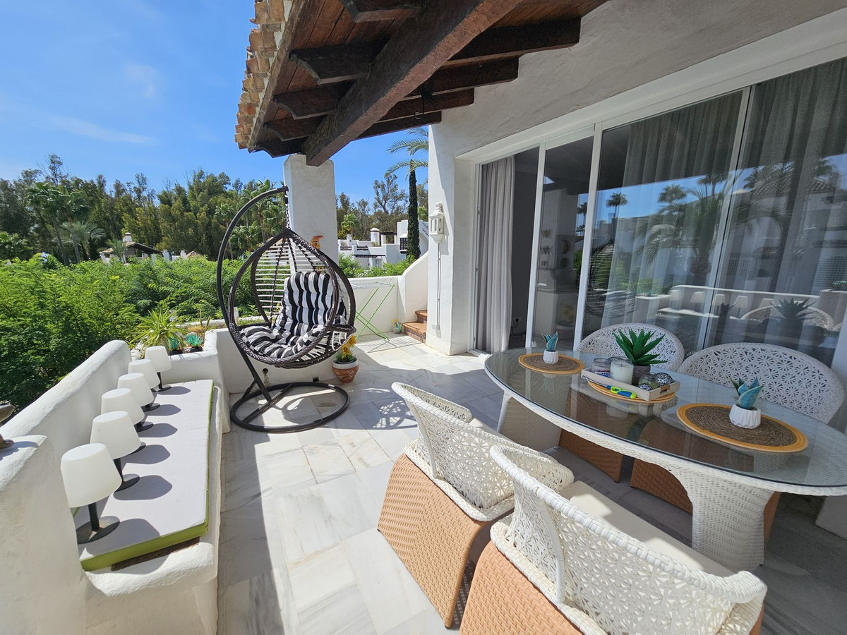 Penthouse te koop in Estepona | 2 slaapkamers H4827676
