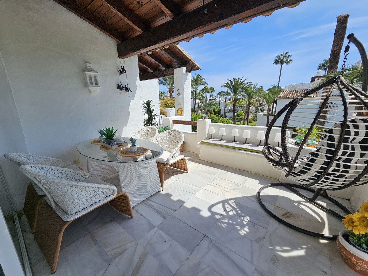 Penthouse te koop in Estepona | 2 slaapkamers H4827676