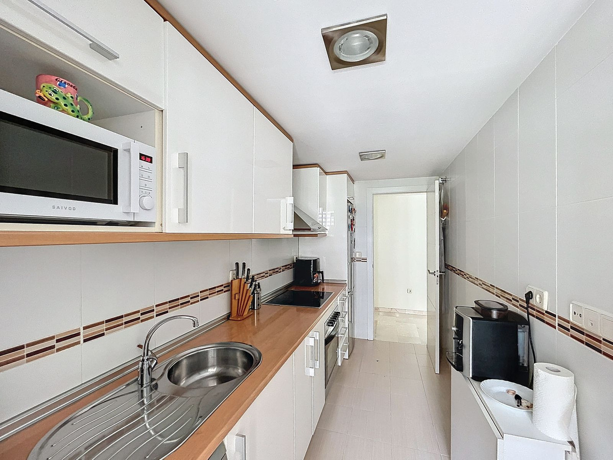 Appartement te koop in Estepona | 3 slaapkamers H4834591