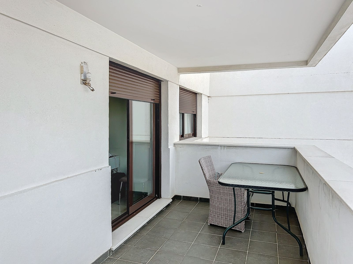 Appartement te koop in Estepona | 3 slaapkamers H4834591