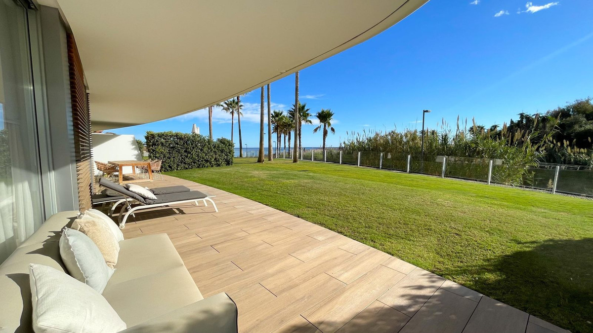 Appartement te koop in Estepona | 3 slaapkamers H4870936