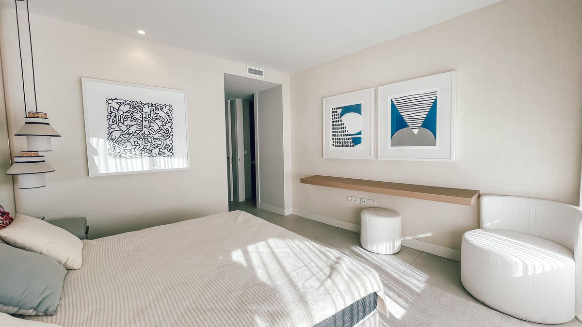 Appartement te koop in Estepona | 3 slaapkamers H4870936