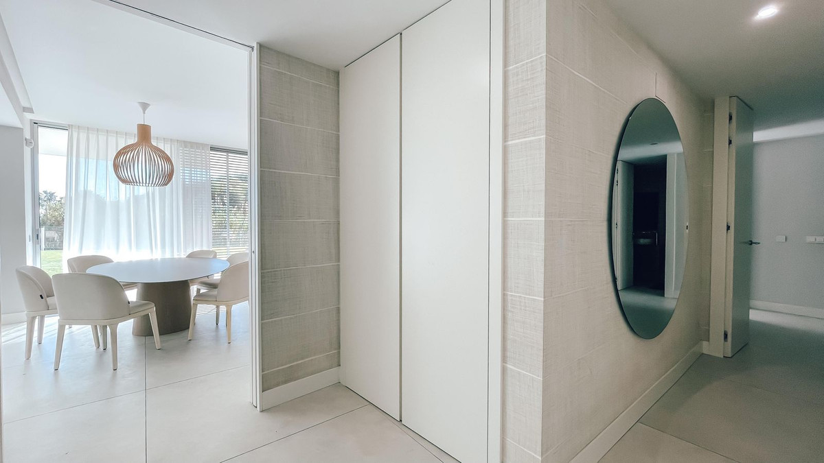 Appartement te koop in Estepona | 3 slaapkamers H4870936