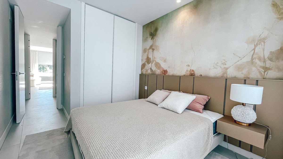 Appartement te koop in Estepona | 3 slaapkamers H4870936