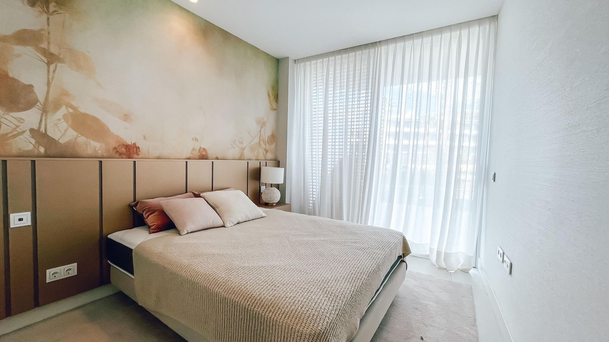 Appartement te koop in Estepona | 3 slaapkamers H4870936