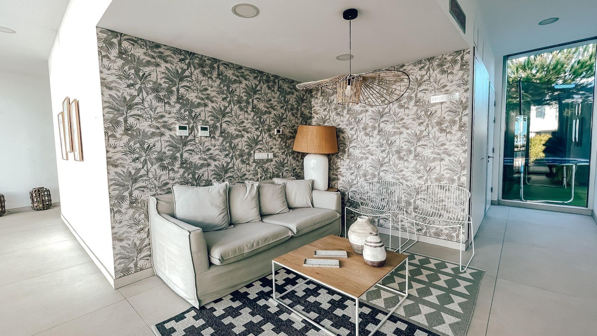 Appartement te koop in Estepona | 3 slaapkamers H4870936