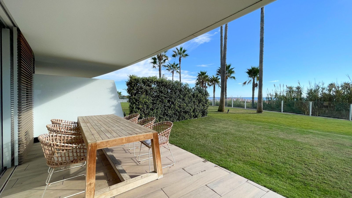 Appartement te koop in Estepona | 3 slaapkamers H4870936