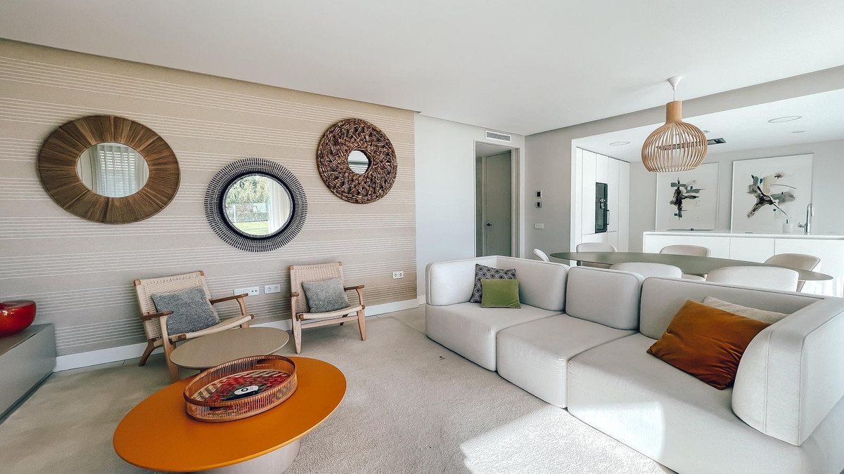 Appartement te koop in Estepona | 3 slaapkamers H4870936