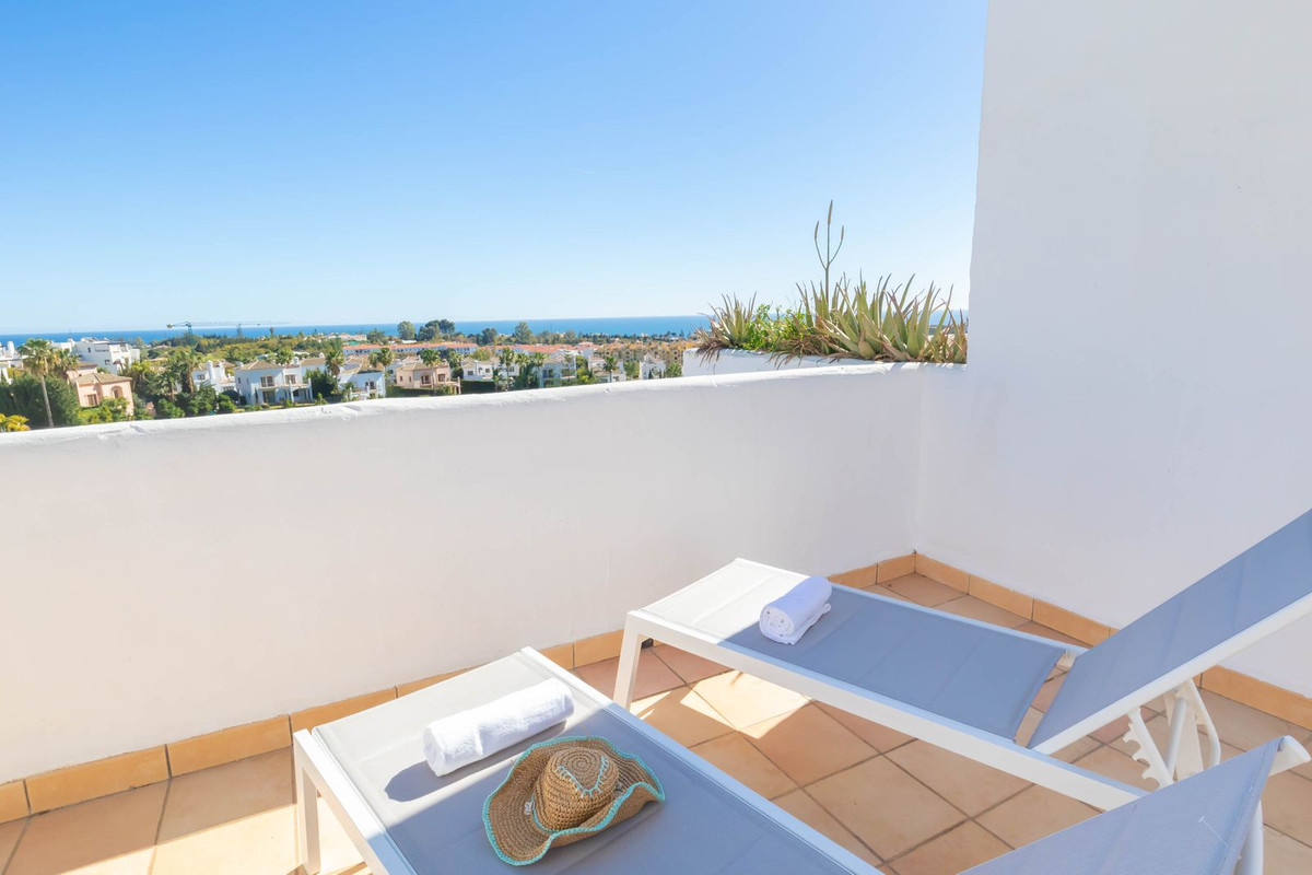 Penthouse te koop in Estepona | 1 slaapkamers H4873678