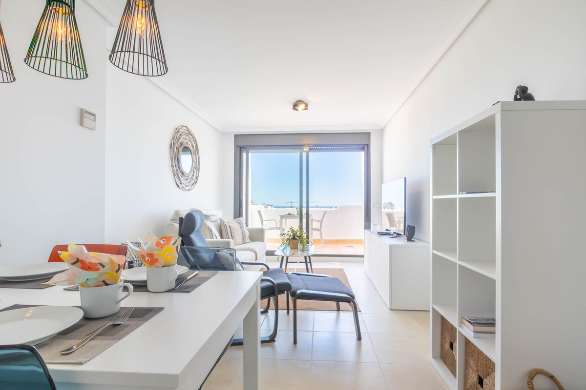 Penthouse te koop in Estepona | 1 slaapkamers H4873678