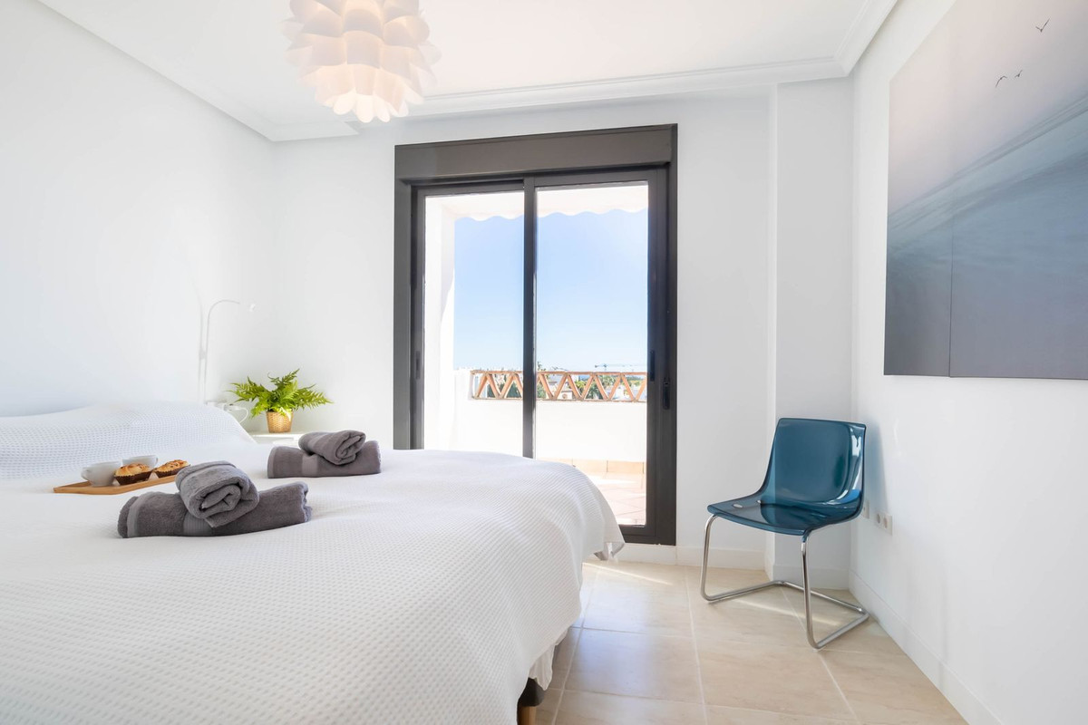 Penthouse te koop in Estepona | 1 slaapkamers H4873678