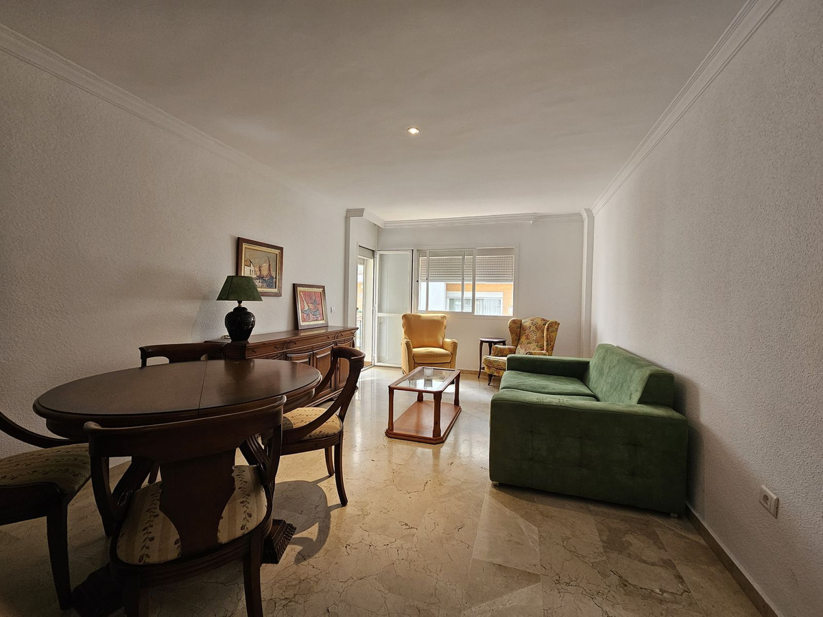 Appartement te koop in Estepona | 2 slaapkamers H4883365