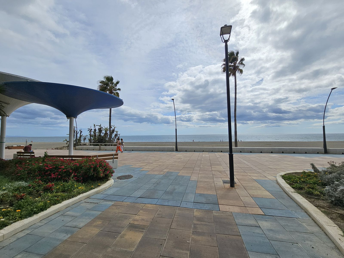 Appartement te koop in Estepona | 2 slaapkamers H4883365