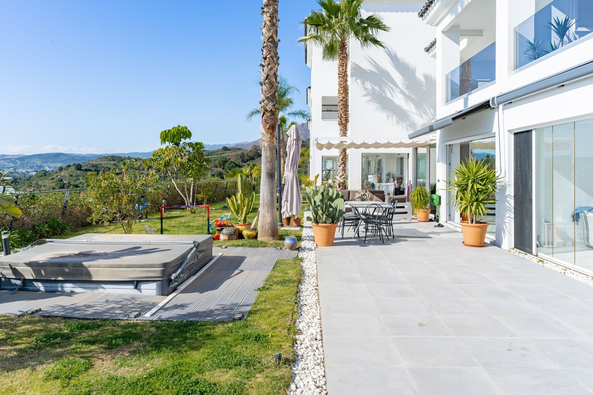 Appartement te koop in Estepona | 4 slaapkamers H4890244