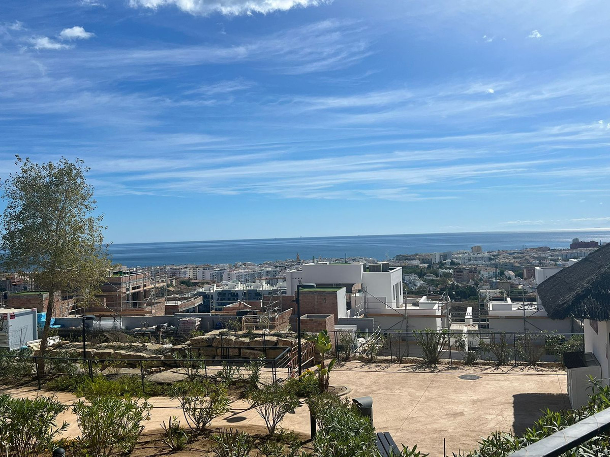 Appartement te koop in Estepona | 4 slaapkamers H4890244