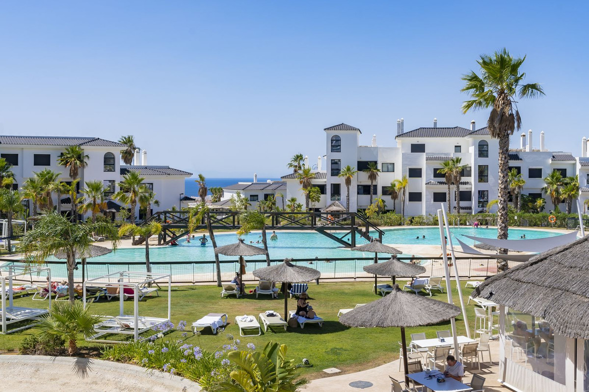 Appartement te koop in Estepona | 4 slaapkamers H4890244