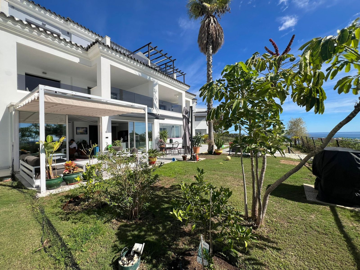 Appartement te koop in Estepona | 4 slaapkamers H4890244