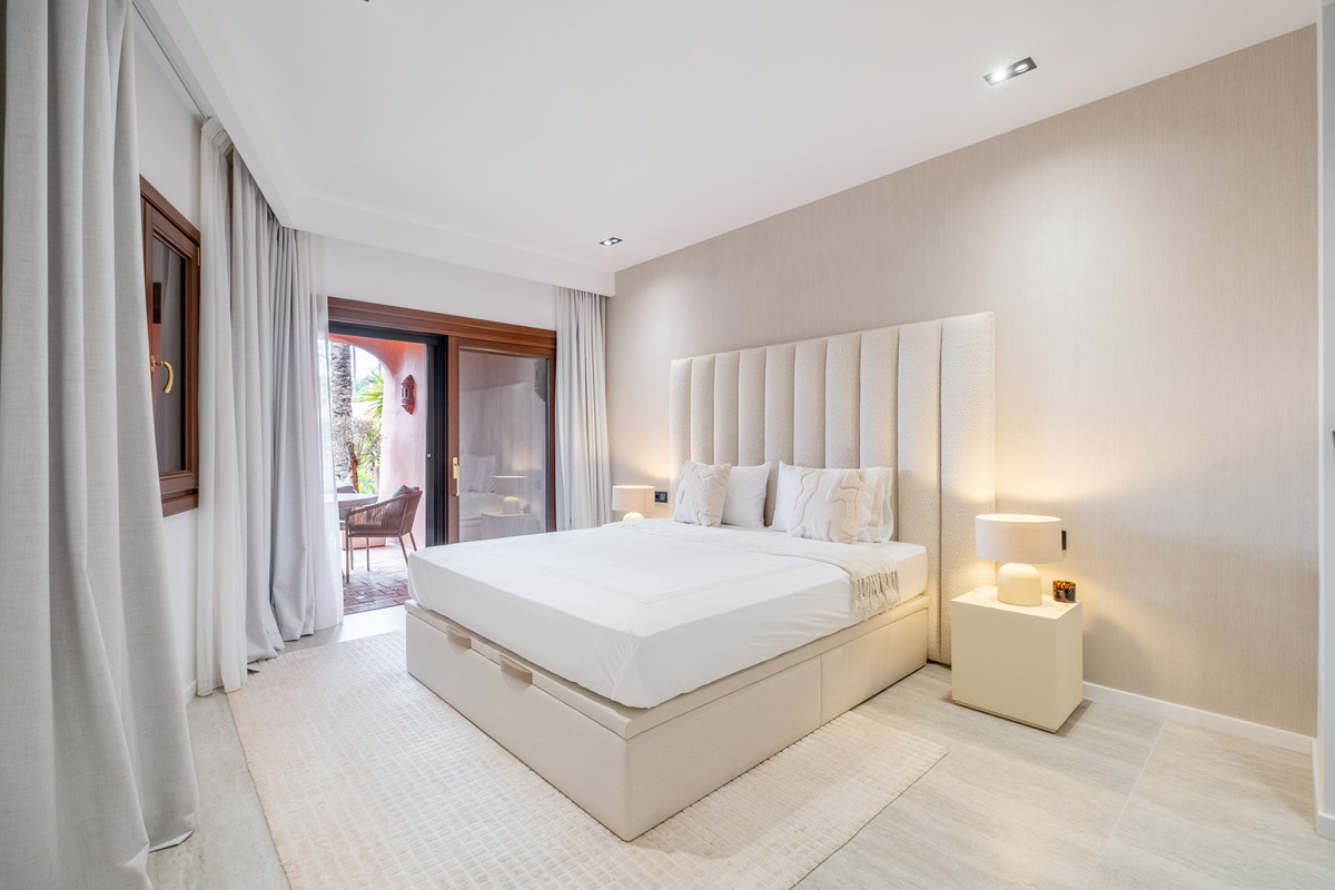 Appartement te koop in Estepona | 3 slaapkamers H4904944