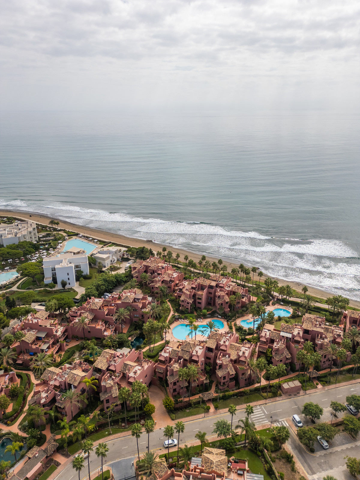 Appartement te koop in Estepona | 3 slaapkamers H4904944