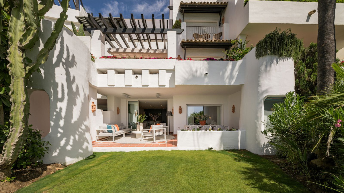 Appartement te koop in Estepona | 3 slaapkamers H4905244