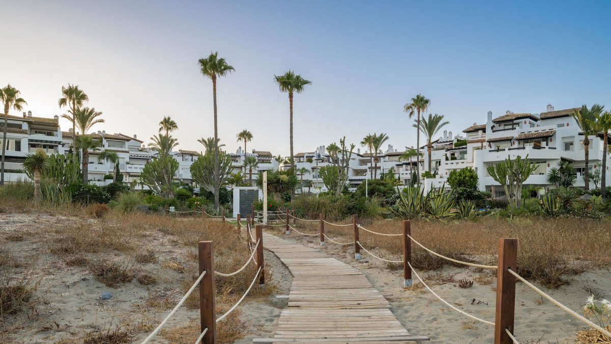 Appartement te koop in Estepona | 3 slaapkamers H4905244