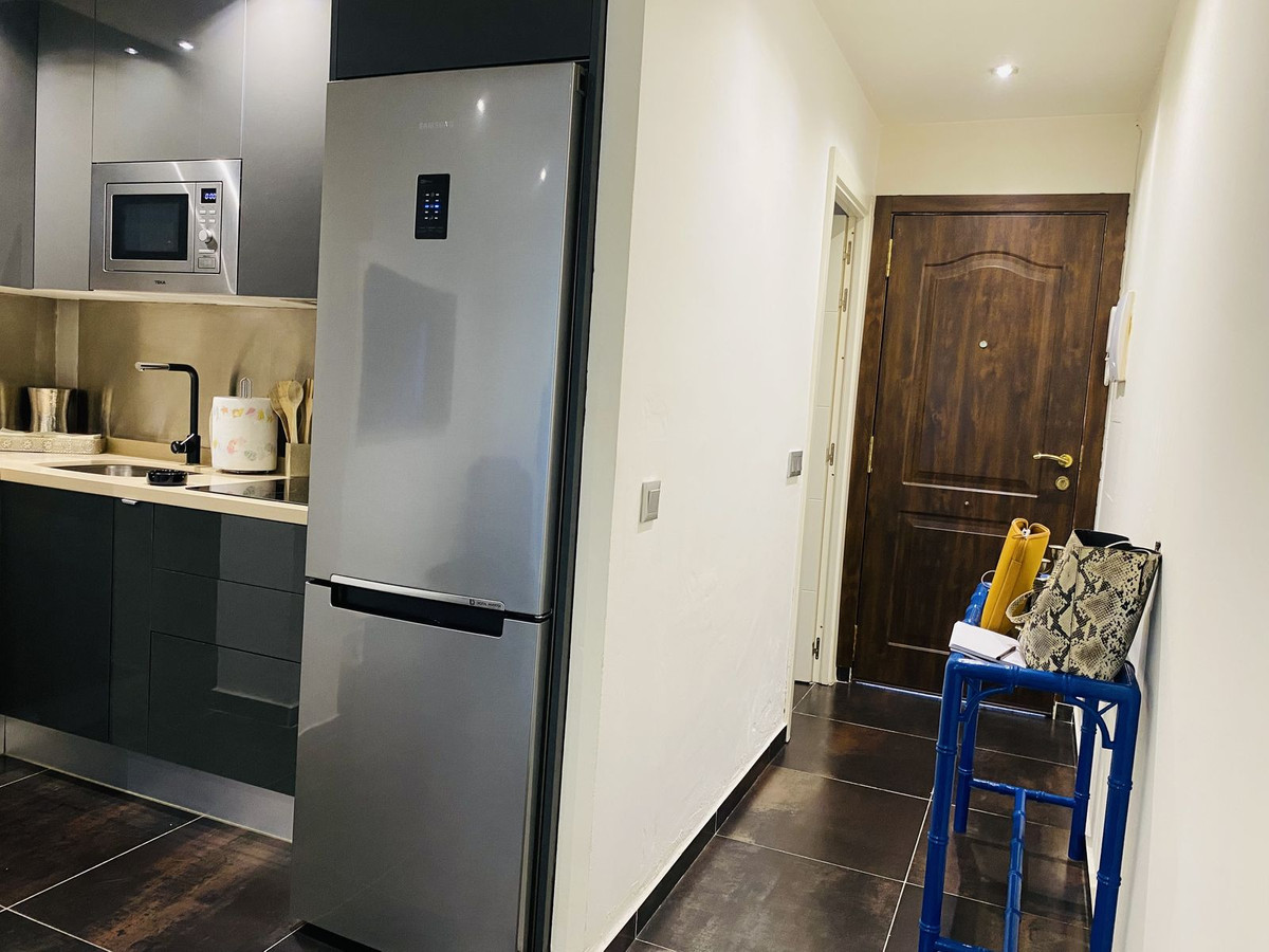 Appartement te koop in Estepona | 1 slaapkamers H4905262