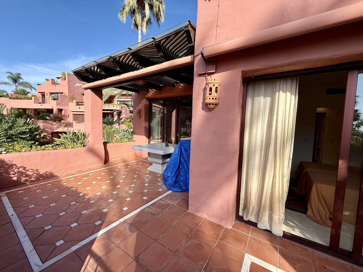 Appartement te koop in Estepona | 3 slaapkamers H4921405