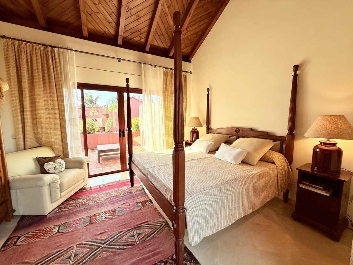 Appartement te koop in Estepona | 3 slaapkamers H4921405