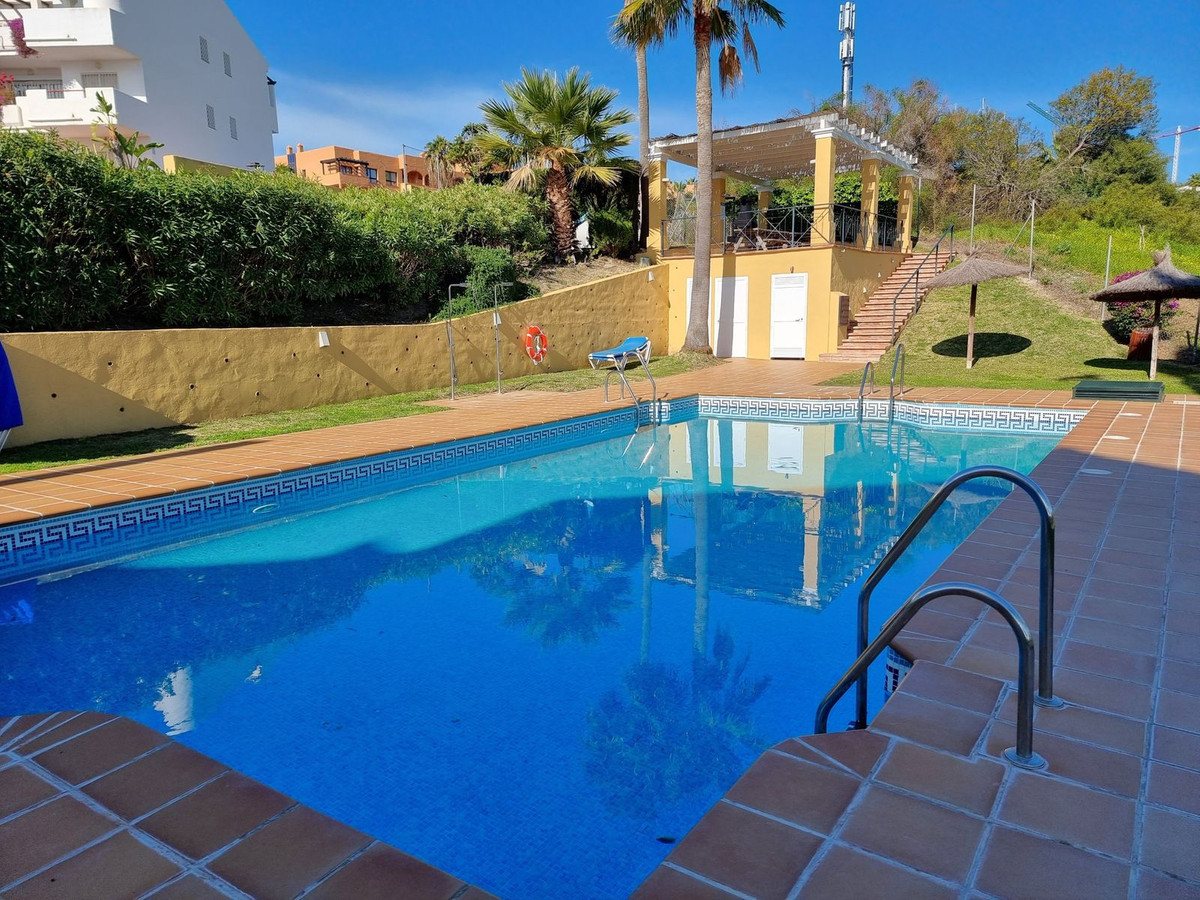 Appartement te koop in Estepona | 3 slaapkamers H4957453