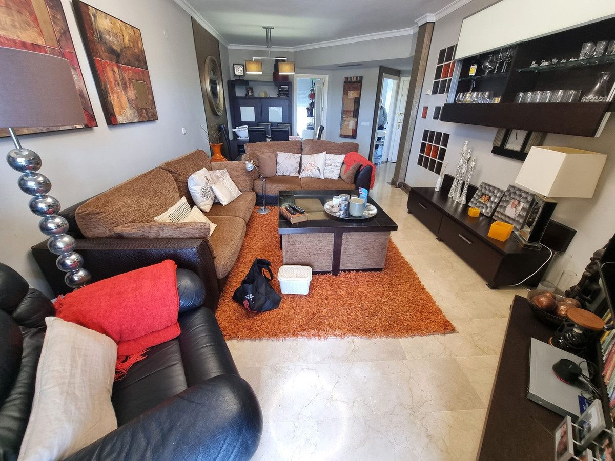 Appartement te koop in Estepona | 3 slaapkamers H4957453