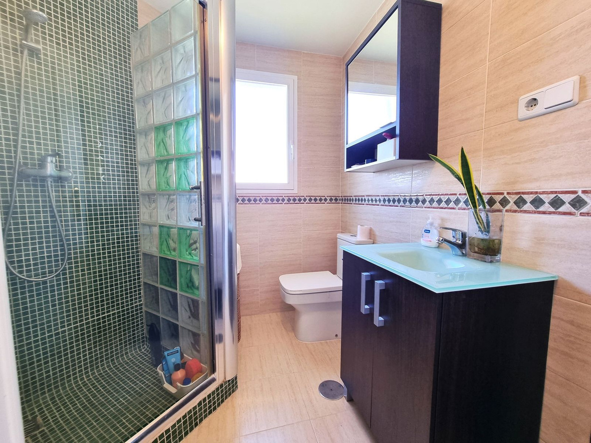 Appartement te koop in Estepona | 3 slaapkamers H4957453