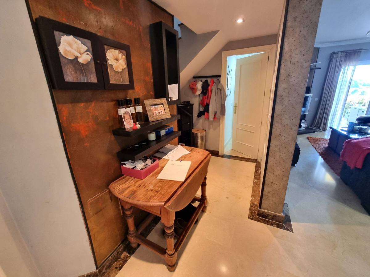 Appartement te koop in Estepona | 3 slaapkamers H4957453