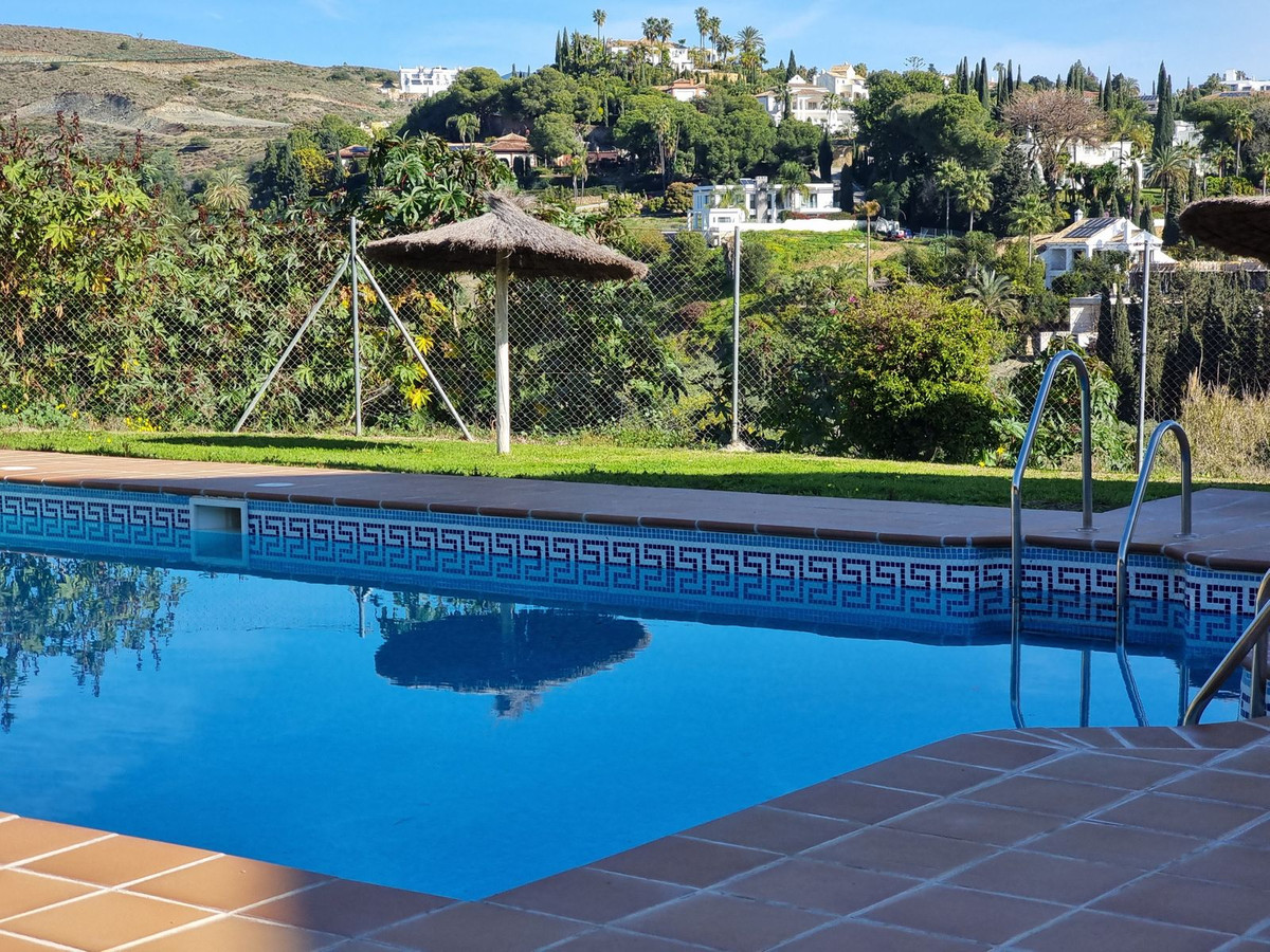 Appartement te koop in Estepona | 3 slaapkamers H4957453