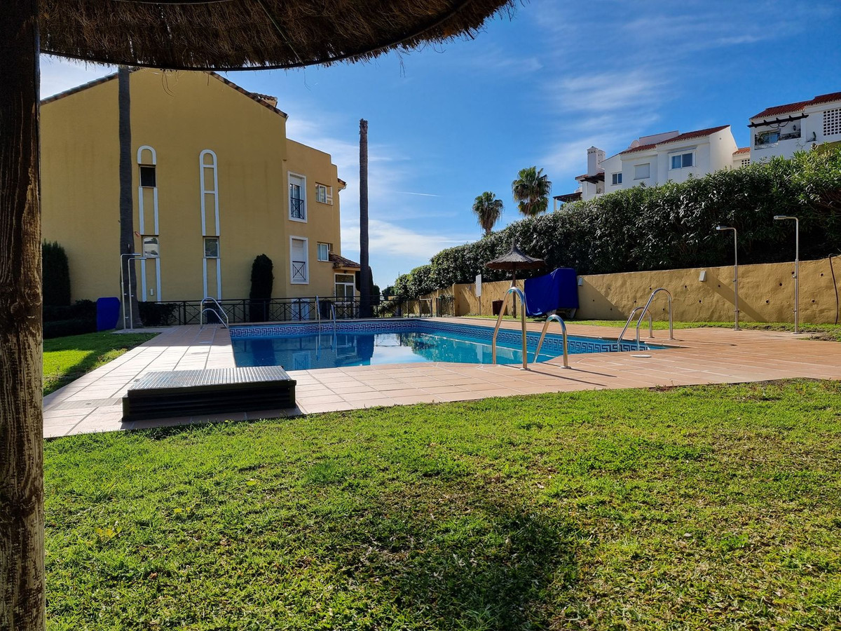 Appartement te koop in Estepona | 3 slaapkamers H4957453