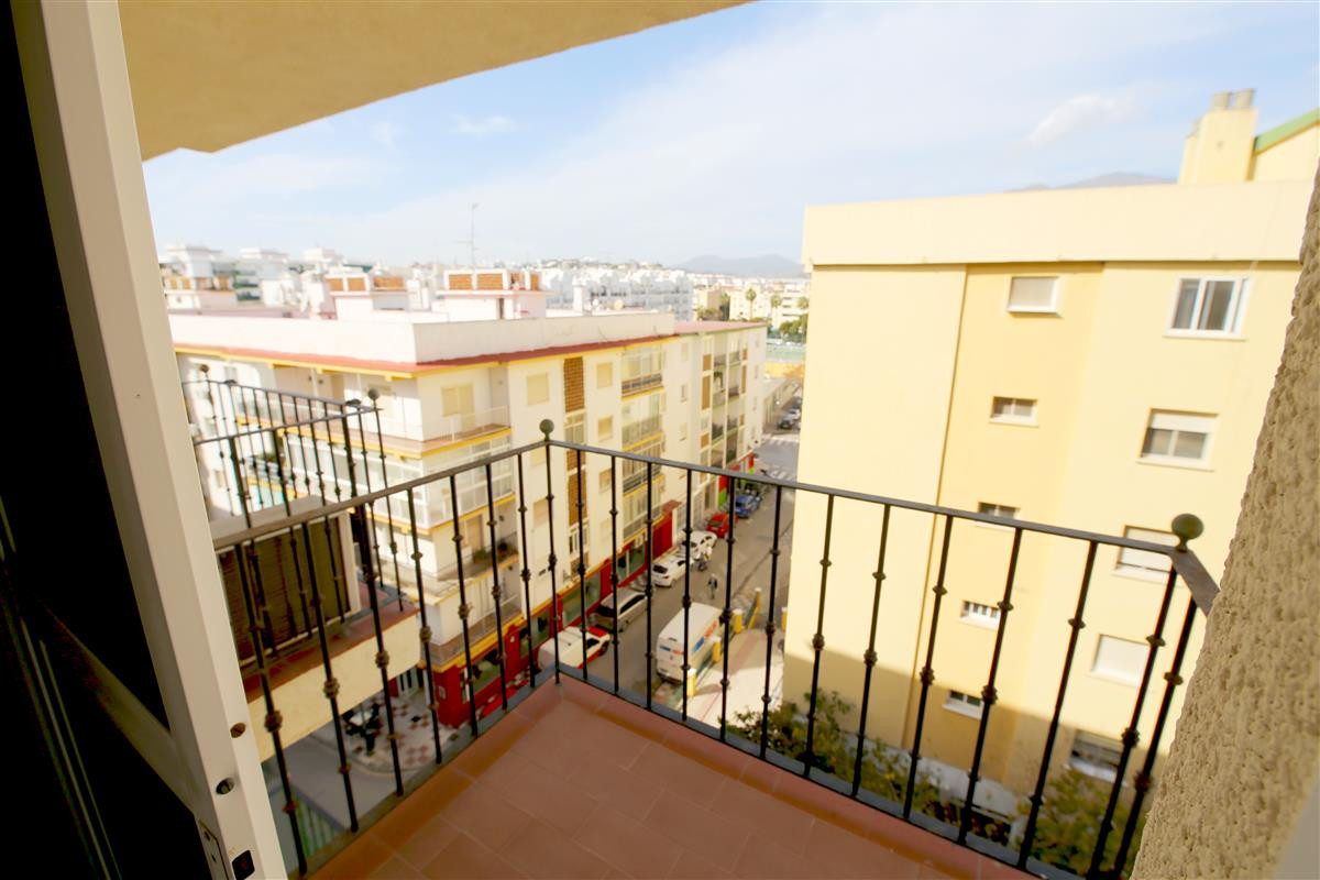 Appartement te koop in Estepona | 2 slaapkamers H4958881